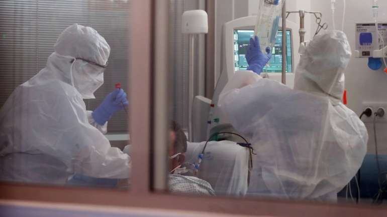 Os autores do ensaio britânico afirmaram ter concluído "que não há efeito benéfico da hidroxicloroquina nos pacientes internados com Covid-19"