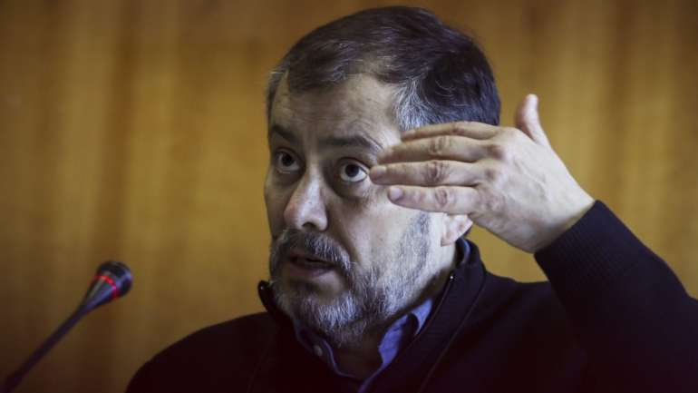 "O Ministério da Educação facilitou e sete em cada 10 crianças não regressaram", diz a Fenprof, liderada por Mário Nogueira.