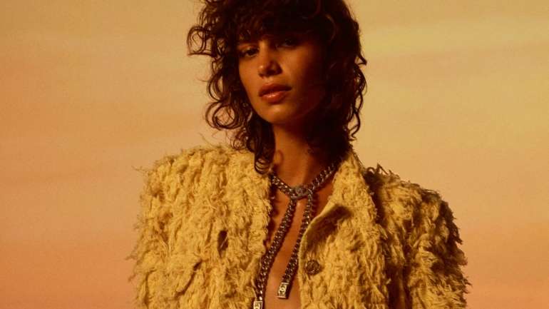 A Chanel deu a conhecer a sua "collection croisière" numa apresentação virtual