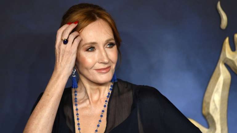 A escritora britânica foi autora da celebrada saga de livros infanto-juvenis Harry Potter