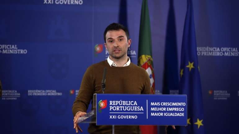 PAN perde assim a representação no Parlamento Europeu com a desvinculação do seu único eurodeputado, que passa a independente e integra o grupo dos Verdes Europeus/Aliança Livre Europeia