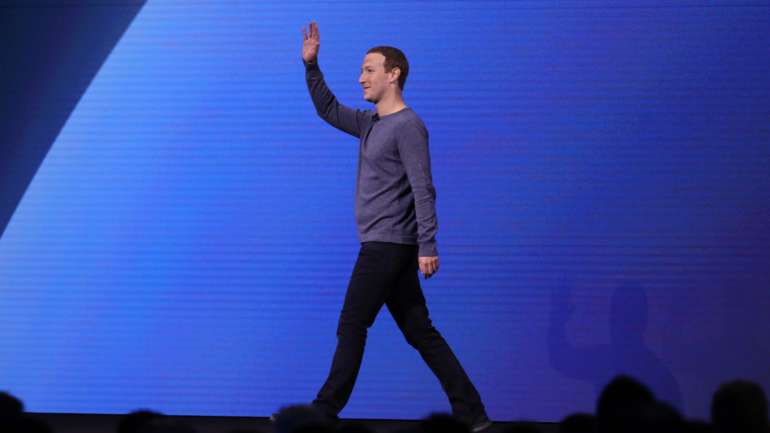 Mark Zuckerberg é o fundador e presidente executivo do Facebook. Desde 2018 tem batalhado por recuperar a confiança dos utilizadores nas plataformas que detém a rede social com o mesmo nome, o Instagram e o WhatsApp