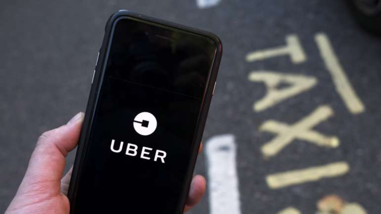 A Uber tem anunciado medidas para combater os efeitos da pandemia. Atualmente, o presidente executivo da empresa abdicou do salário devido às quebras nas receitas