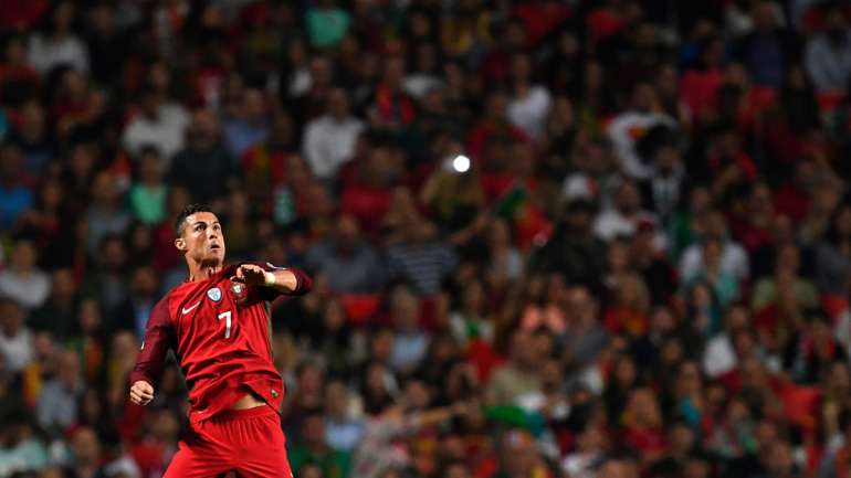 Ronaldo, que ganhou a edição de 2016 com Portugal, deverá fazer em 2021 a última fase final de um Campeonato da Europa pela Seleção Nacional