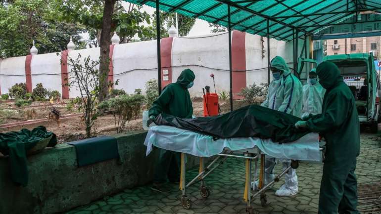 Nas últimas 24 horas, 6.809 novas mortes e 174.309 novos casos ocorreram em todo o mundo