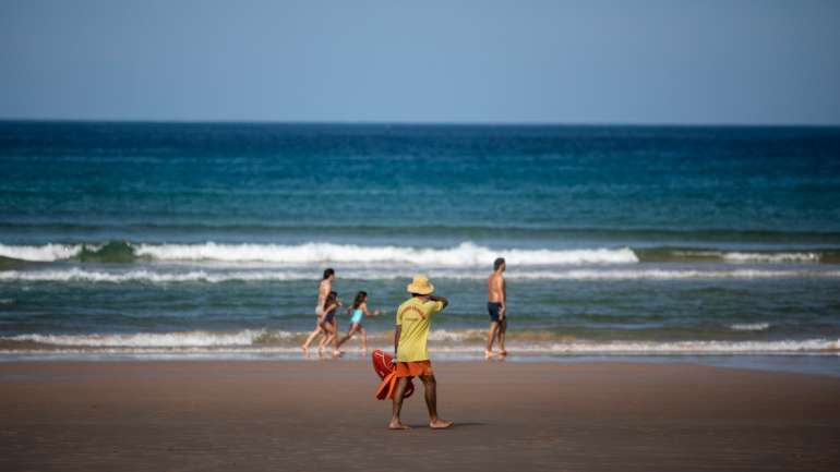 Dados chegam no mesmo dia em que Ordem dos Médicos do Sul diz que o Algarve pode fechar se houver um surto com 100 casos