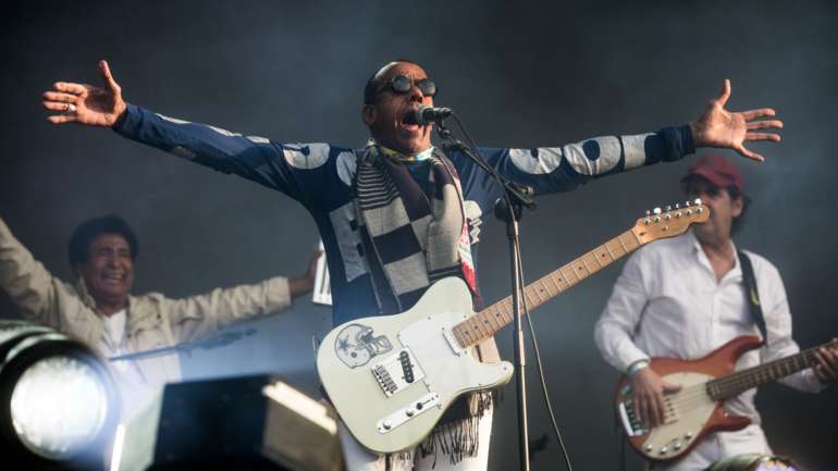 Jorge Ben Jor, atualmente com 75 anos, é um dos nomes maiores da música brasileira. A fotografia é de um concerto seu em 2019, no festival NOS Primavera Sound, no Porto