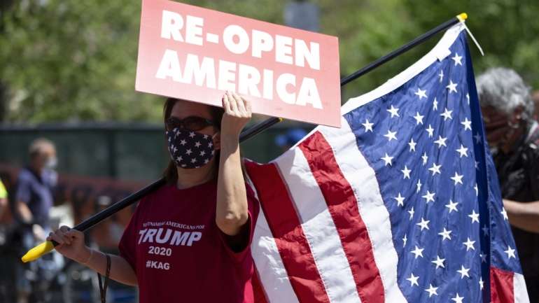A Florida registou esta sexta-feira 8.942 casos de infeção