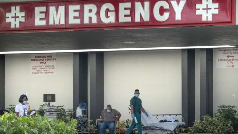 Os Estados Unidos são o país com mais mortos (124.415) e mais casos de infeção confirmados (mais de 2,42 milhões)
