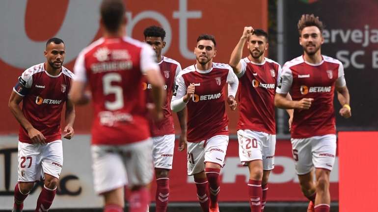 Artur Jorge passou pelo Sporting de Braga, Tirsense, Limianos e Famalicão