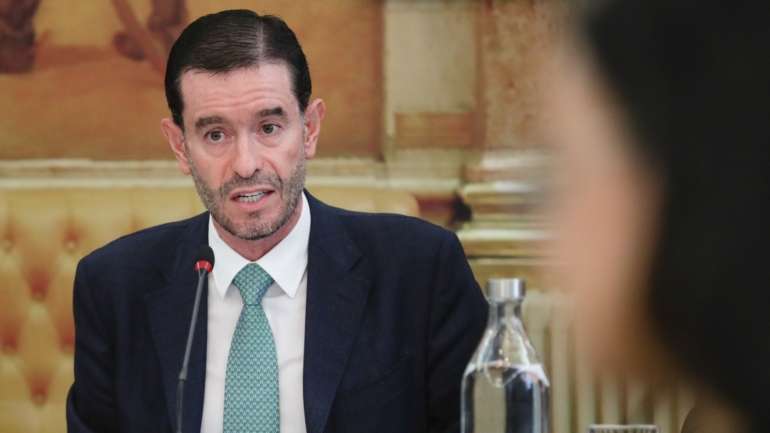 Segundo Frasquilho, tanto saídas de trabalhadores como reduções de frota só serão definidas no plano de reestruturação que será elaborado nos próximos seis meses