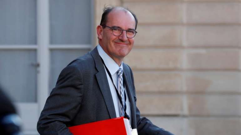 Jean Castex, até aqui responsável pela estratégia de desconfinamento em França, foi nomeado por Emmanuel Macron para suceder a Édouard Philippe
