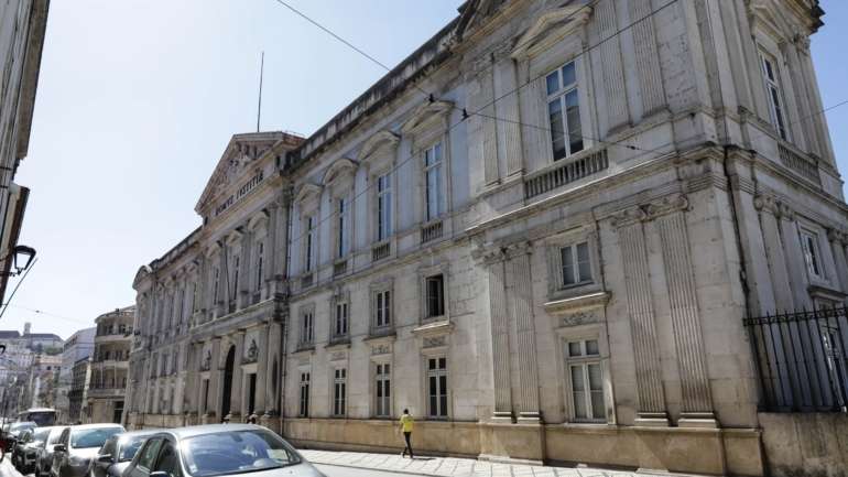 O homem vai ser presente ao Tribunal Judicial de Coimbra para primeiro interrogatório judicial