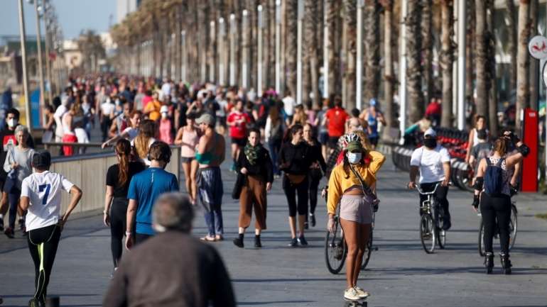 Só na cidade de Barcelona, em 24 horas, registaram-se 372 novos casos
