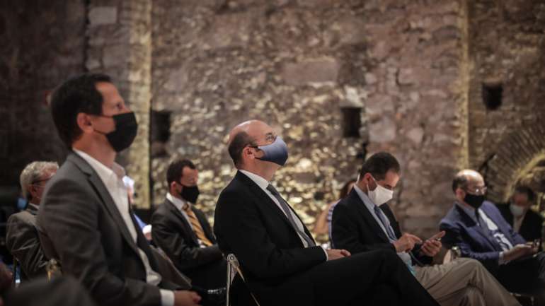 O UpSkill arrancou oficialmente nesta sexta-feira numa cerimónia em Lisboa que contou com a presença do ministro de Estado, da Economia e da Transição Digital, Pedro Siza Vieira, e o ministro da Ciência, Tecnologia e Ensino Superior, Manuel Heitor