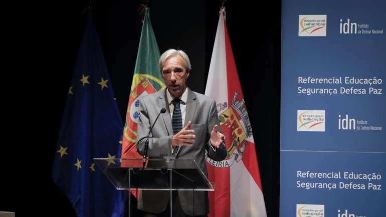 João Gomes Cravinho refere que tem estado a receber informação do Chefe do Estado-Maior-General das Forças Armadas diariamente