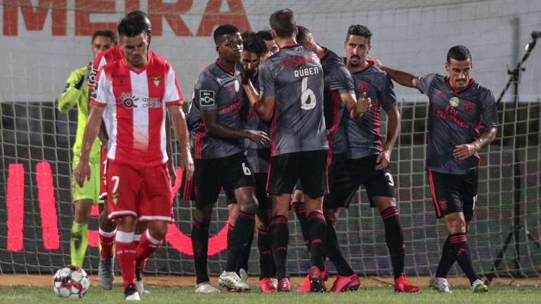 Rafa inaugurou o marcador logo aos quatro minutos a passe de Pizzi, que se tornou o jogador da Liga com mais assistências de bola corrida (além de melhor marcador)