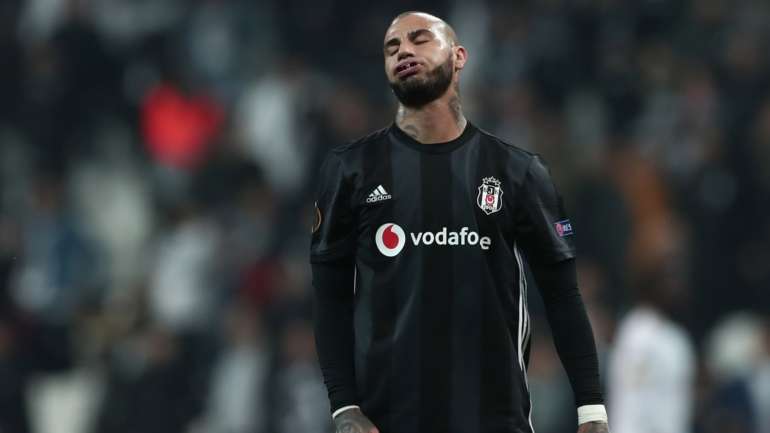 Ricardo Quaresma, que completa 37 anos em setembro, chegou ao Kasimpasa no início desta época, depois de ter encerrado a segunda passagem pelo Besiktas, onde estava desde 2015