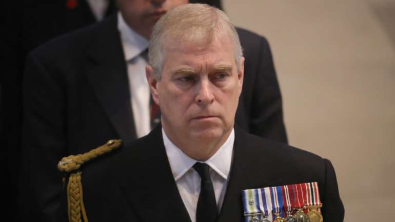 As novas informações alegam até que Epstein forçou André a interceder em seu proveito junto de autoridades judiciais norte-americanas.