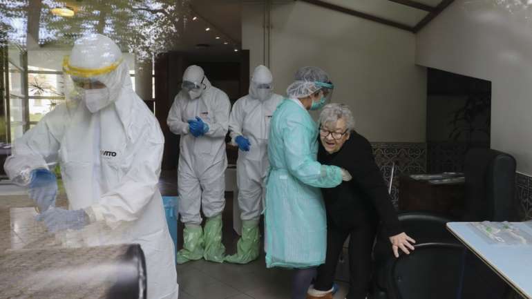 No relatório divulgado na quinta-feira, a CDHOA conclui que houve uma "grave violação dos direitos humanos" no Lar do Comércio, considerando por isso legítimo o direito dos lesados a uma indemnização