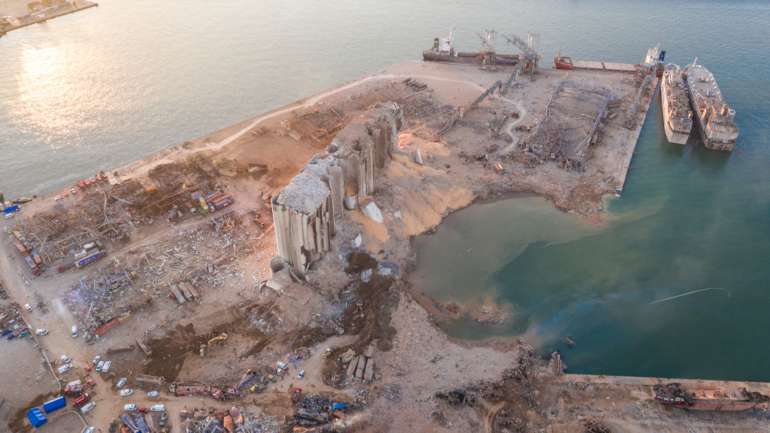 A zona do armazém com material pirotécnico foi engolida numa cratera com 123 metros de diâmetro