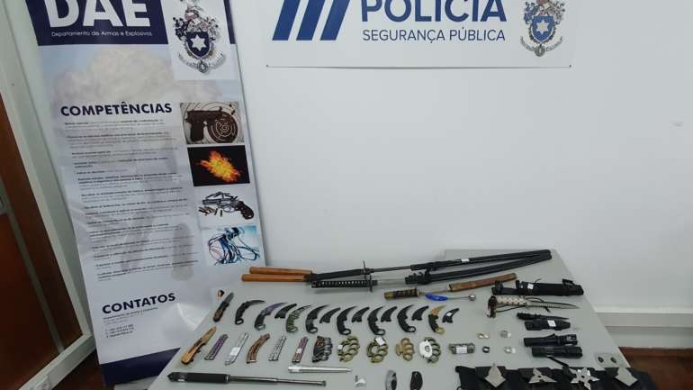 O material apreendido pela PSP na casa dos clientes identificados