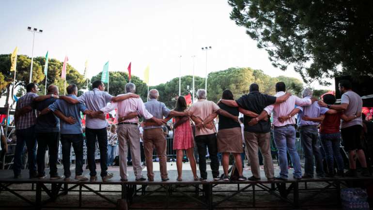 A acontecer, a Festa do Avante nunca terá as 100 mil pessoas que a lotação do espaço permite