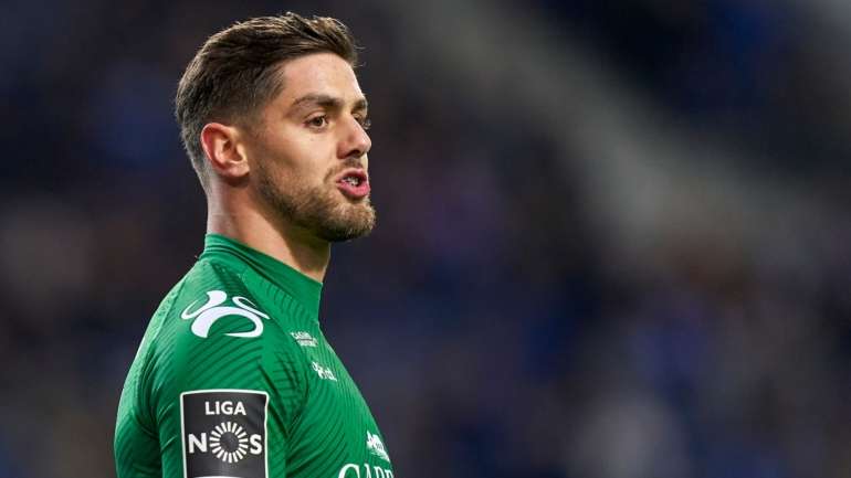 Cláudio Ramos fez uma série de mais de 100 jogos consecutivos no Campeonato ao serviço do Tondela