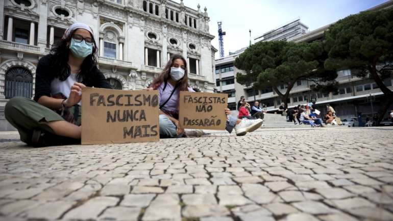 "Segundo a nossa amostra, a imigração não é o problema, não é o bicho-papão", resumiu Fernando Jorge Cardoso, diretor do Clube de Lisboa — promotora da sondagem