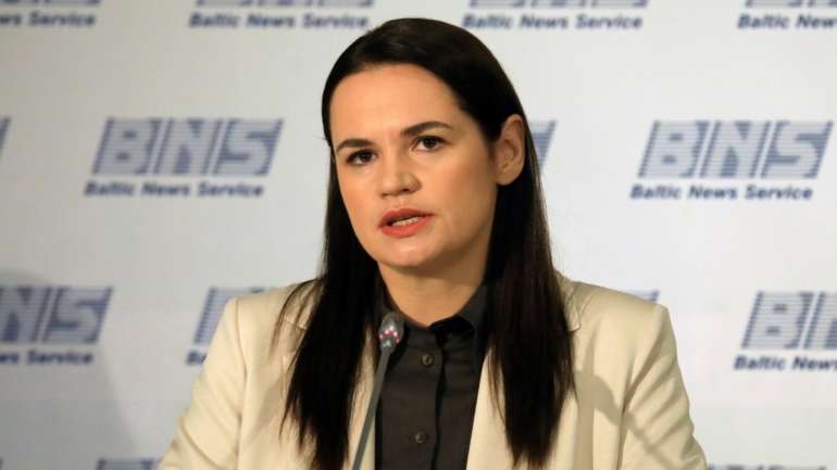 Espero que o bom senso prevaleça, que as pessoas sejam ouvidas e que haja novas eleições", disse Sviatlana Tsikhanouskaya esta sexta-feira