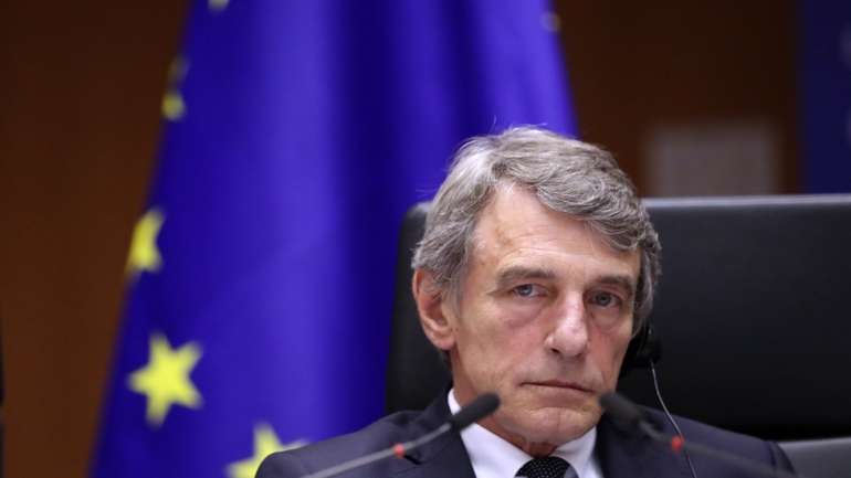 David Sassoli, presidente do Parlamento Europeu, diz que a União Europeia tem de "evitar o caos"