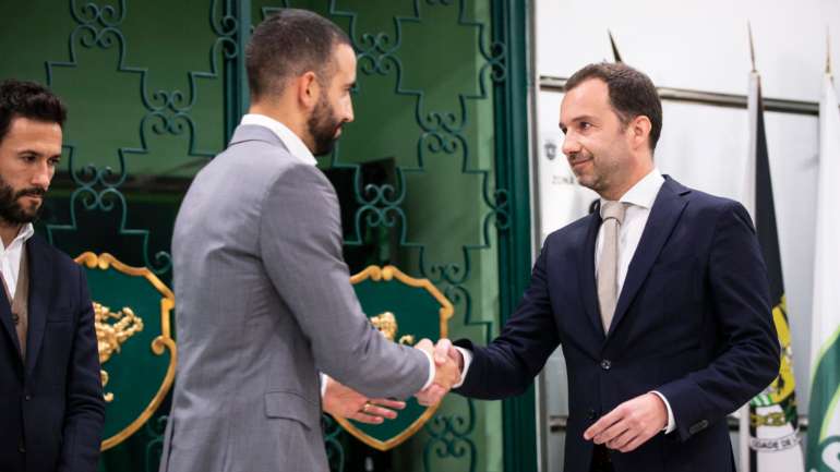 Sporting apresentou oficialmente Rúben Amorim a 5 de março e, até hoje, dia em que pagou mais 2,5 milhões, só pagara 2,3 milhões do acordado