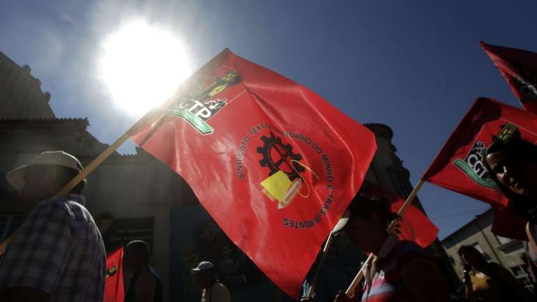 De acordo com a central sindical, estas "reivindicações são ainda mais importantes para os trabalhadores e para o estímulo ao desenvolvimento do país" devido à quebra económica