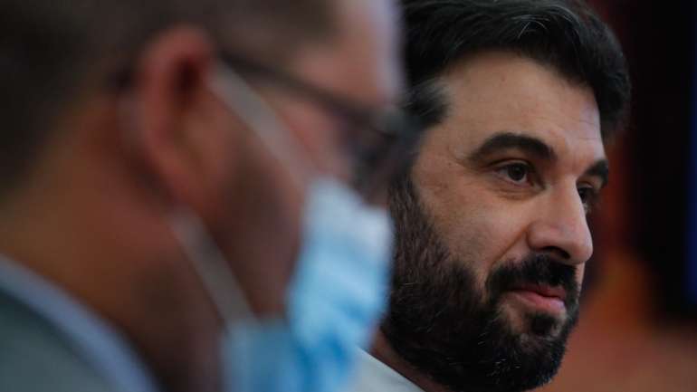 Tiago Brandão Rodrigues referiu que ninguém será ou estará a mais na luta contra a pandemia