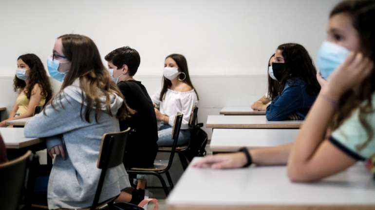 Estes testes, que a Cruz Vermelha quer oferecer às escolas e aos lares, dão resultados em 15 minutos