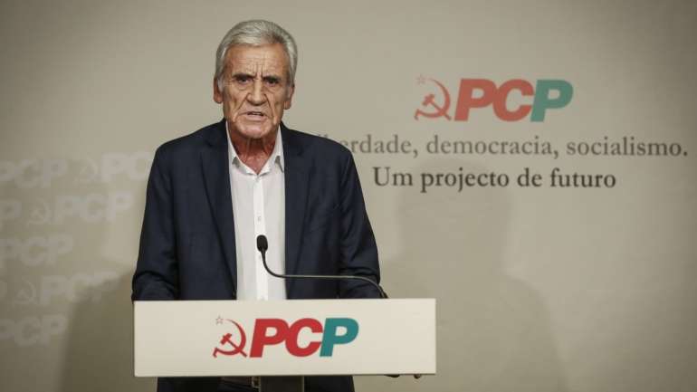 Segundo os comunistas, o efeito da crise na Cultura é marcado pelo "cancelamento de ensaios, espetáculos, rodagens, digressões, montagens"