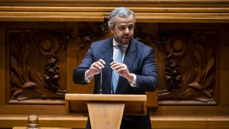 "Vivemos tempos difíceis no nosso partido e não tenhamos dúvidas de que o nosso mandato 2020/2022 será muito exigente, com vários atos eleitorais, por isso, temos que preparar o CDS para estes desafios no distrito de Lisboa"