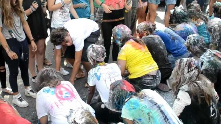 A decisão da reitoria acerca das praxes académicas foi tomada na sequência da pandemia de Covid-19
