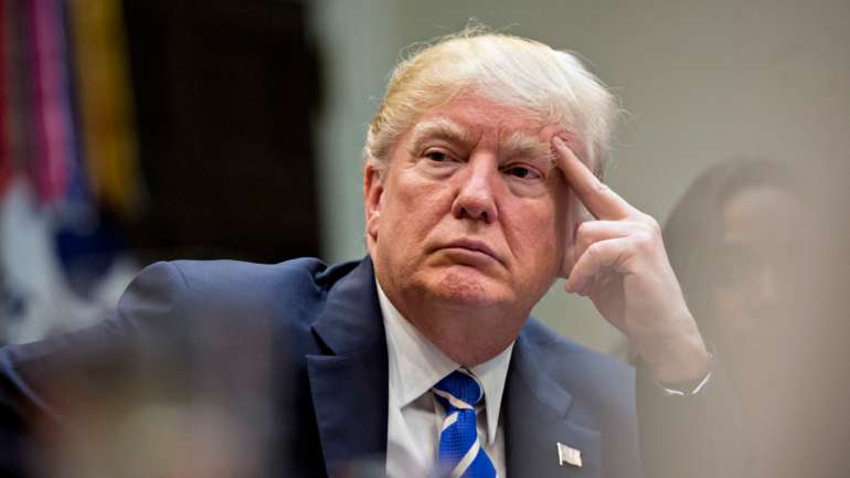 Desde 2016 que Donald Trump tem recusado divulgar a sua declaração fiscal, alegando que estava a ser auditado pelo Internal Revenue Service (finanças dos EUA). Assim que a auditoria terminasse, divulgaria os documentos, prometeu
