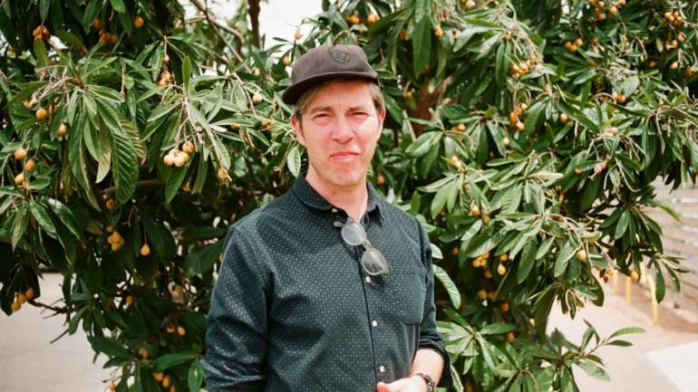 Depois de alguns anos sem lançar discos, o norte-americano Bill Callahan está imparável: em 2019 lançou um álbum, no mês passado editou outro