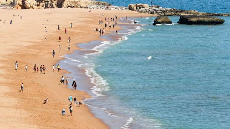 Albufeira foi fortemente afetada pela quebra do turismo e as perspetivas de desemprego são desanimadoras