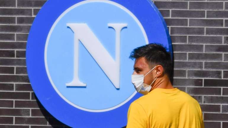 O Nápoles tem estado sob vigilância apertada