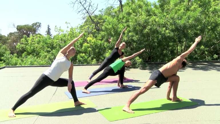 Com o desconfinamento, as aulas presencias de yoga passaram a ficar "esgotadas"