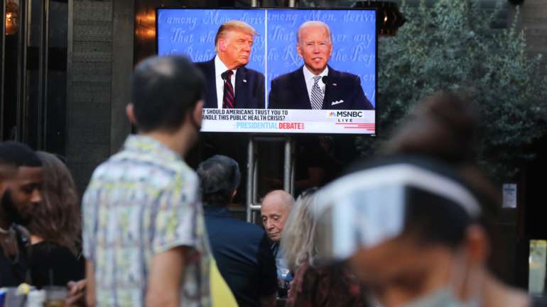 Alegadamente, de acordo com a campanha de Trump, a ideia tinha partido de uma sugestão de Biden, mas porta-voz da campanha do democrata, Kate Bedingfield, recusa a ideia