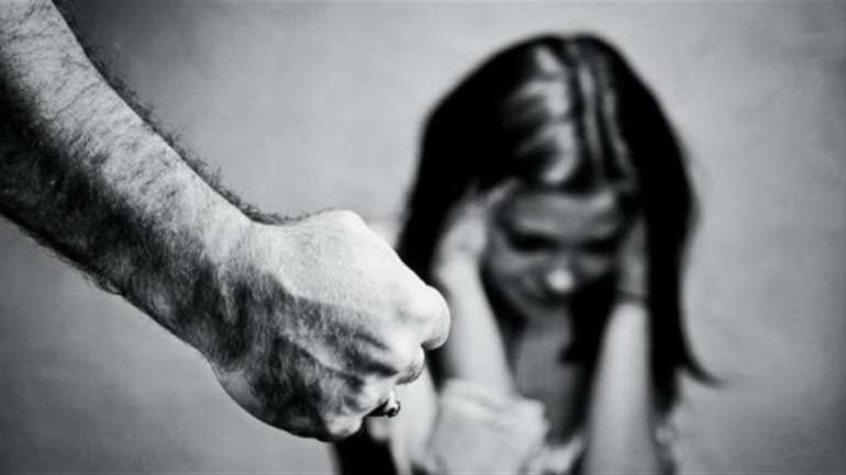 O julgamento do PSP, que chegou a trabalhar numa unidade específica de violência doméstica, prossegue a 10 de março