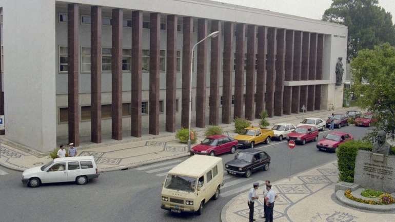 Arguido trabalhava no Tribunal de Aveiro e foi transferido para um outro na comarca do Porto