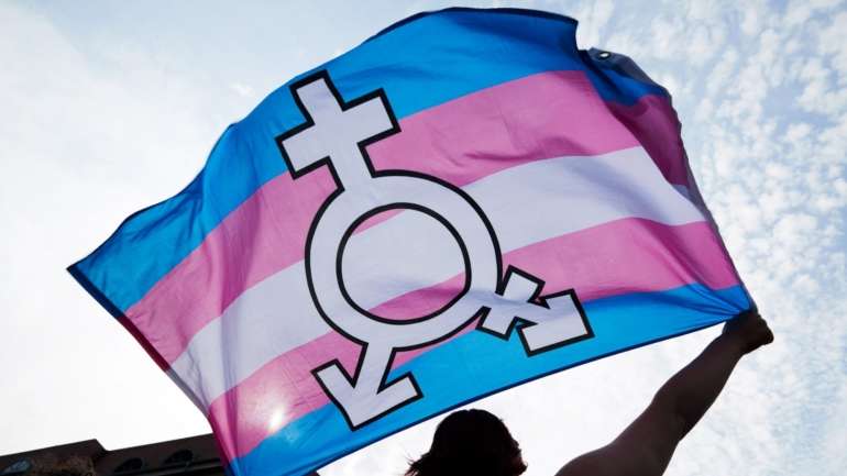"Cansei-me de as ver desrespeitadas na morte", disse no ano passado, salientando que quando se confunde "deliberadamente uma vítima com um transexual",