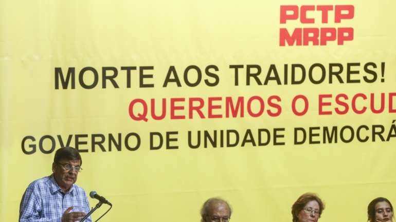 Pedro Leite Pacheco lembrou ainda que o país e o mundo "estão a entrar numa crise dramática", onde as pessoas deixaram de "discutir as coisas"
