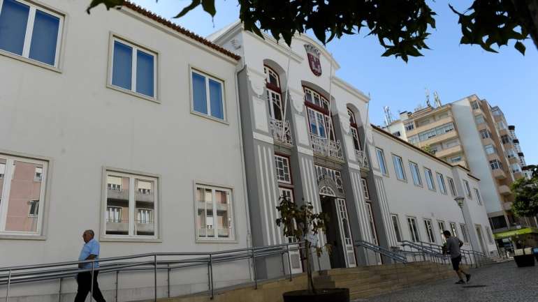 O homem afirmou que não se recorda dos factos que lhe foram imputados na acusação do Ministério Público por estar sob um "surto psicótico" à época dos factos