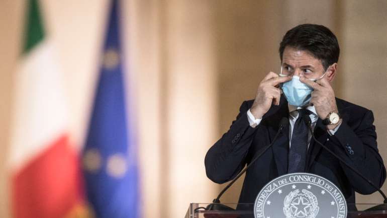 Este domingo, Itália conheceu as novas restrições, apresentadas por Conte e que têm o intuito de travar o vírus